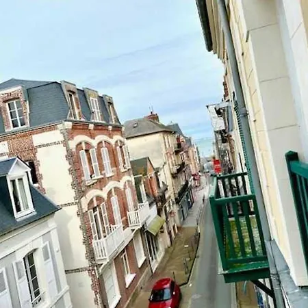 Charming T3 On The Seafront Апартаменты