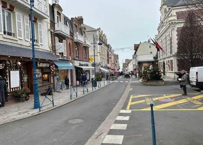 Charming T3 On The Seafront Апартаменты Вилле-сюр-Мер